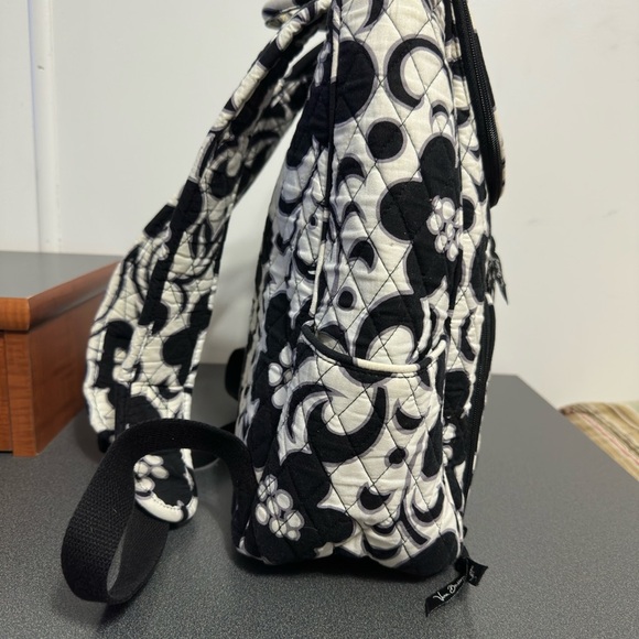 Floral Black and White Backpack Vera Bradley - Picture 9 of 11